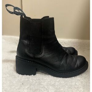 John Fluevog Slacker Nap Crepe Soled Chelsea Boots in Black 8